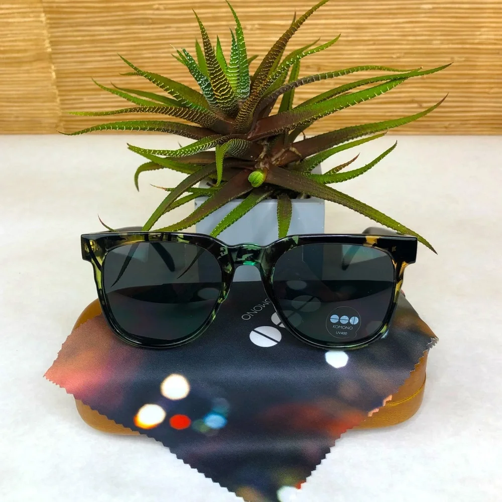 KOMONO Riviera Palms Sunglasses NEW green print UV400